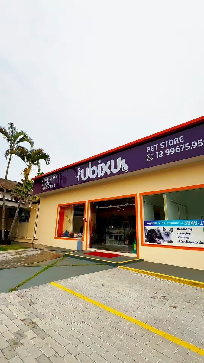 Fachada da Ubixu Pet Store na Urbanova, São José dos Campos